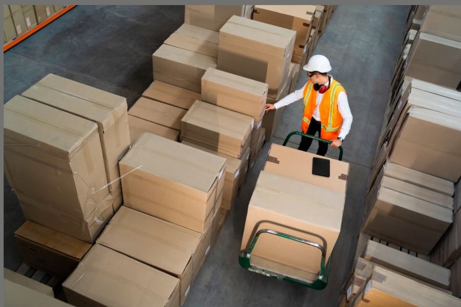 Le cross docking permet de limiter la manutention par définition