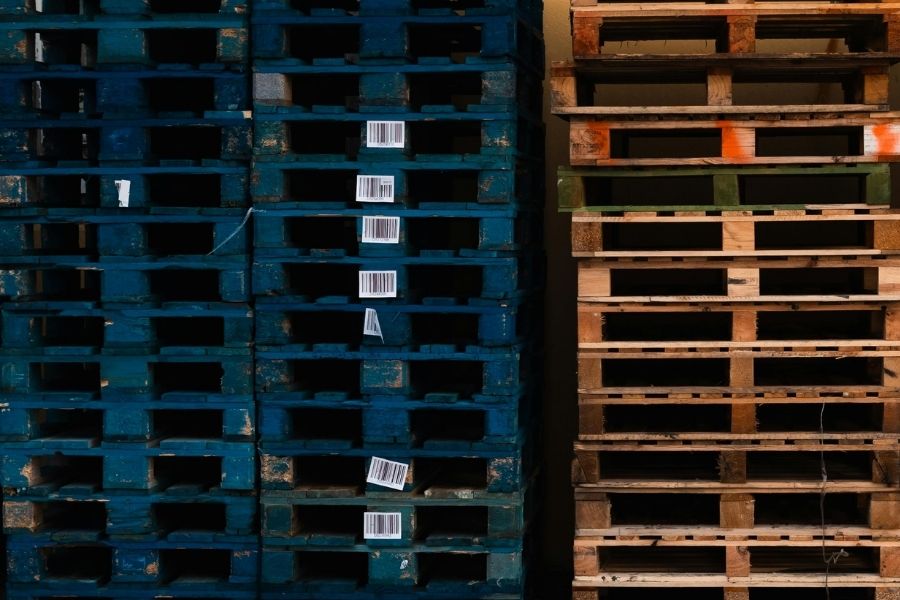 Où sont vos palettes ? Surstock… comment la traçabilité peut améliorer votre rentabilité