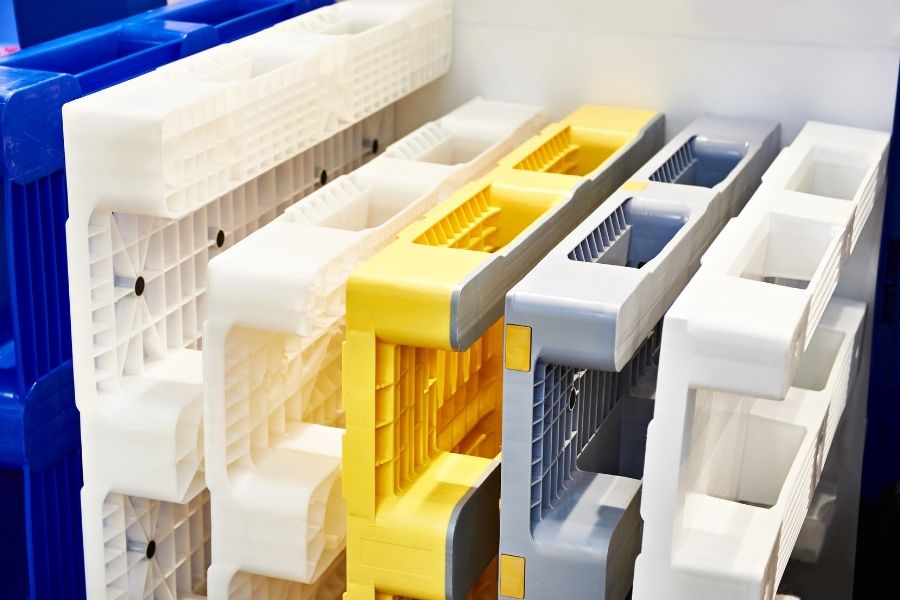 Tailles, charges, utilisations différentes... quelle palette plastique choisir ? 